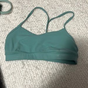 Lululemon bras - Size 6
